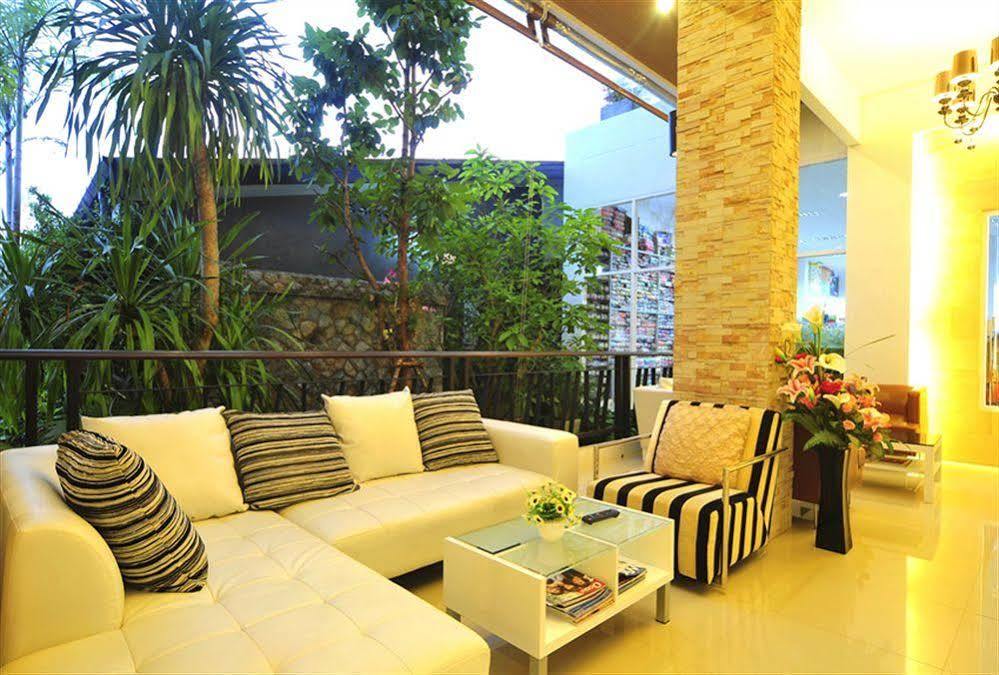 Jula Place Hotel Chalong Exterior foto